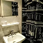 Acacia Hotel 3*